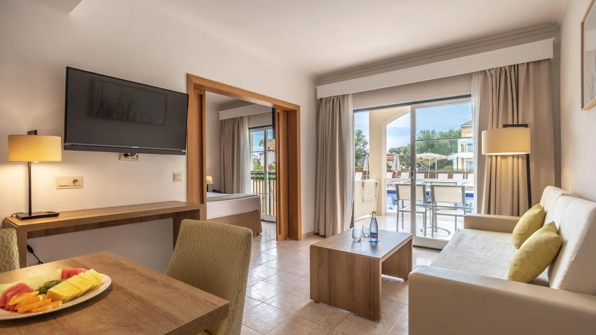 Aparthotel Zafiro Menorca Cala'N Bosch   Cala'N Bosch (Menorca)